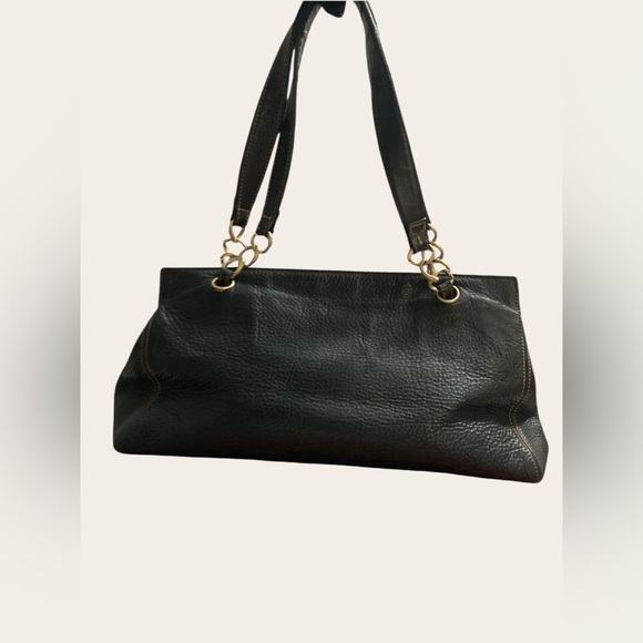 Pebbled Shoulder Tote Bag - Picture 12 of 12